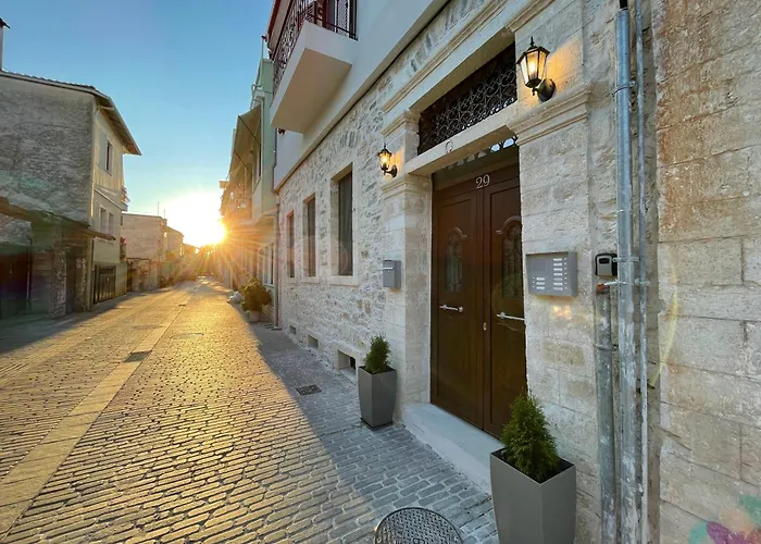 Boutique At Historic Centrum 2